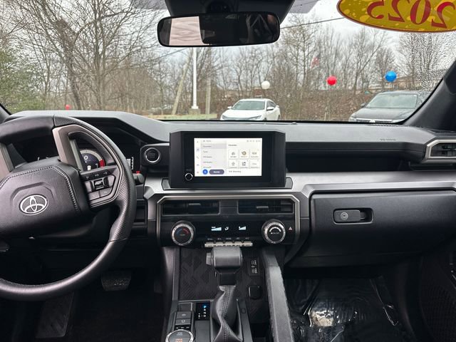 Used 2025 Toyota 4Runner SR5 image 22