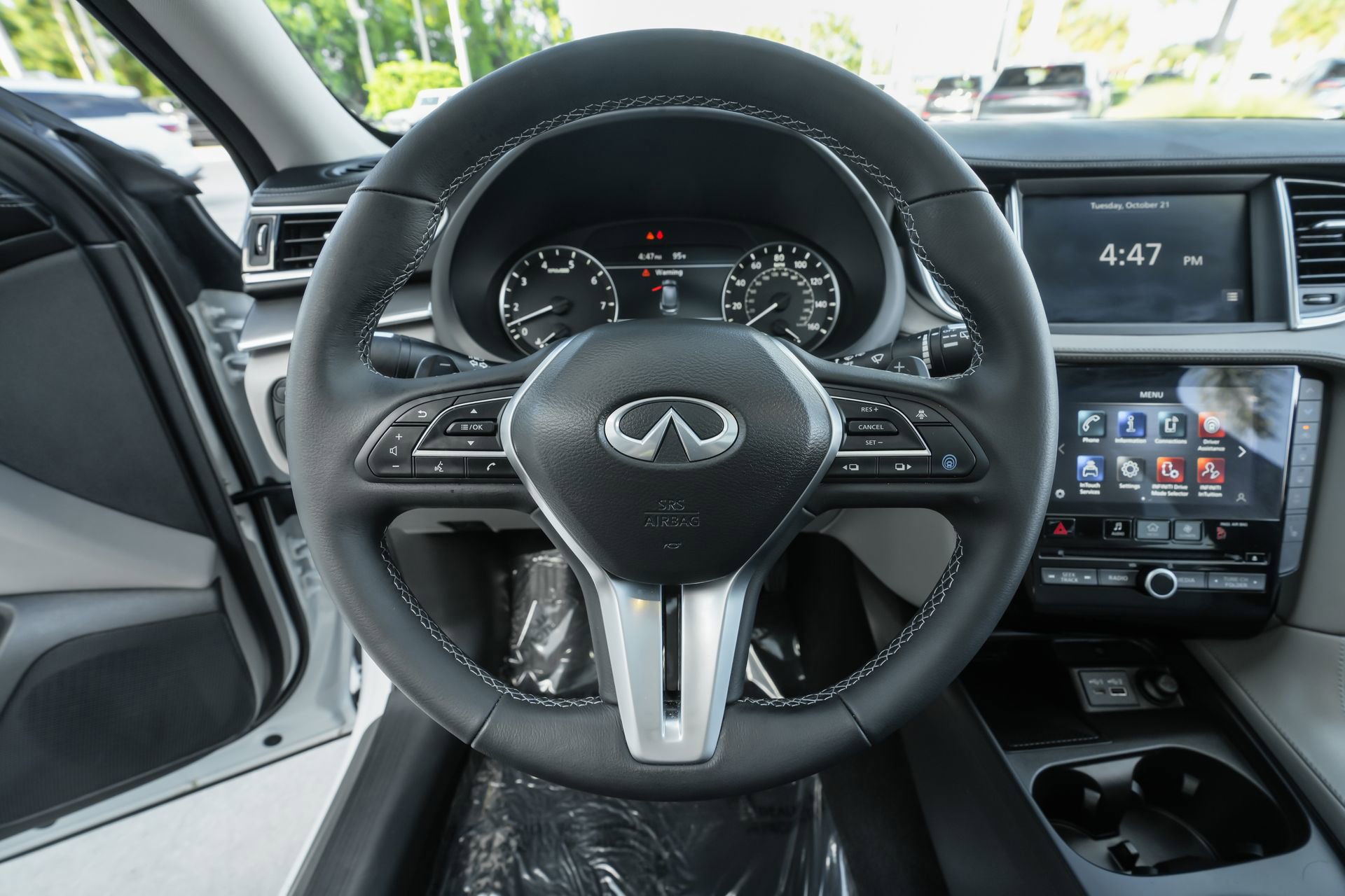 Used 2025 INFINITI QX50 Luxe image 7