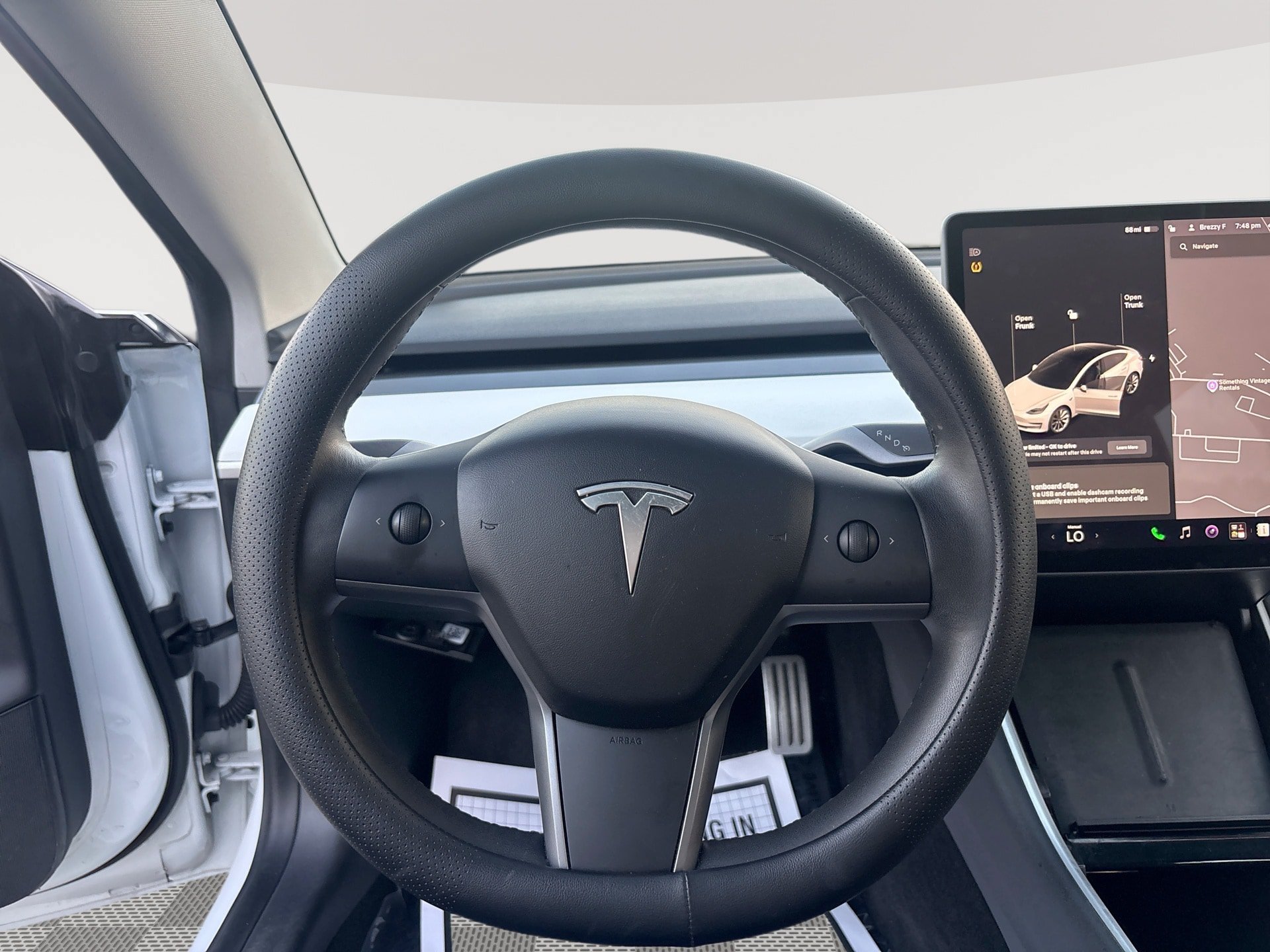 Used 2020 Tesla Model 3 Standard Range Plus RWD image 11