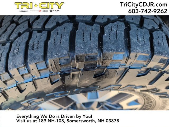 Used 2018 Toyota Tacoma TRD Off-Road w/ Technology Package image 33