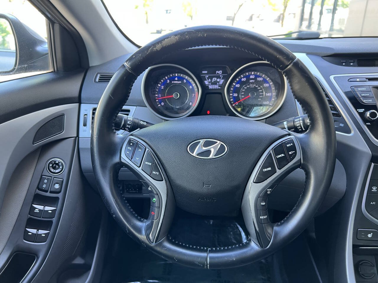 Used 2014 Hyundai Elantra Limited FWD image 19