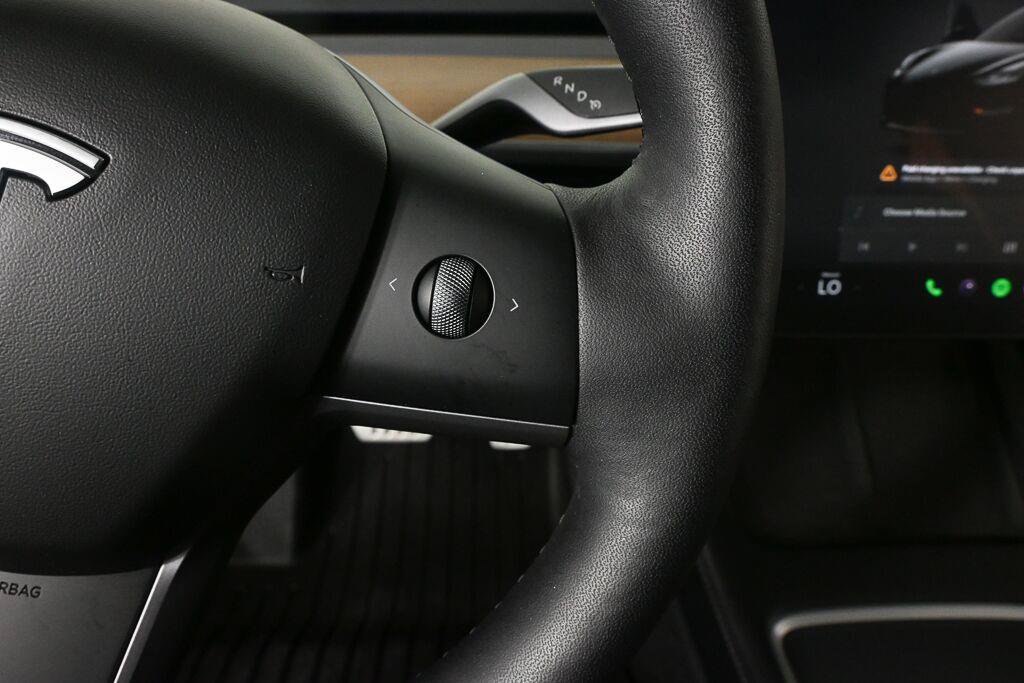 Used 2022 Tesla Model 3 Performance AWD/4WD image 10
