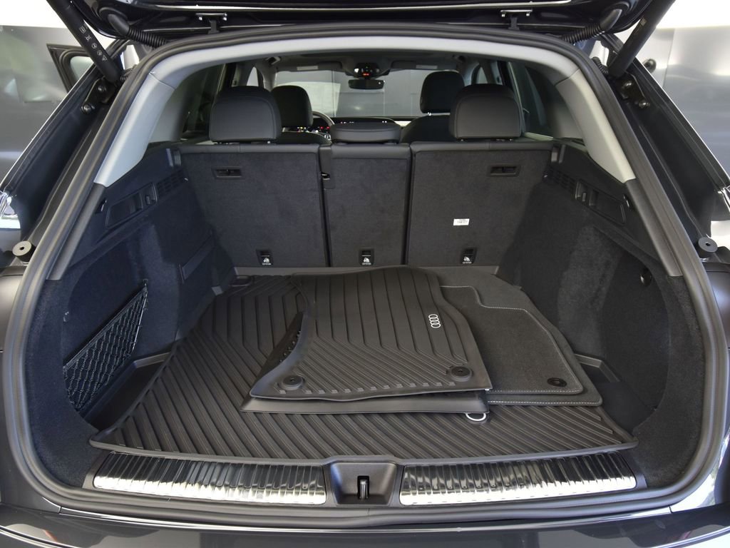 New 2025 Audi Q5 Premium Plus image 21