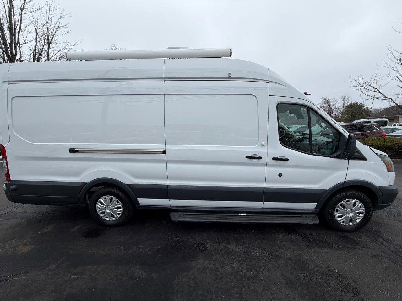 Used 2017 Ford Transit 250 T-250 148 EL Hi Rf 9000 GVWR image 8