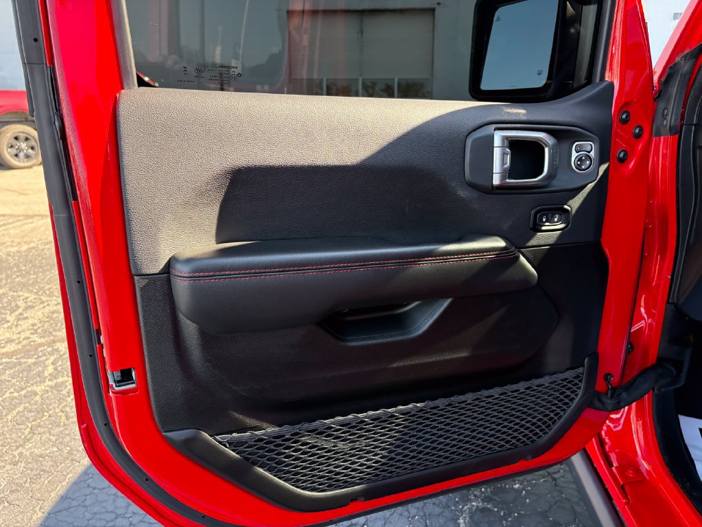 Used 2024 Jeep Wrangler Unlimited Rubicon 392 AWD/4WD image 13