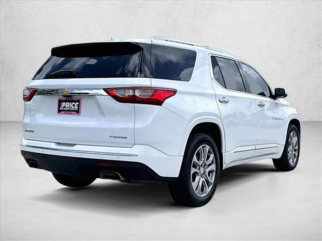 Used 2020 Chevrolet Traverse Premier FWD image 2