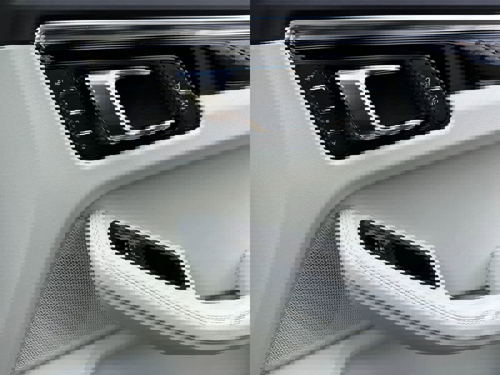 New 2026 Porsche Macan S image 19