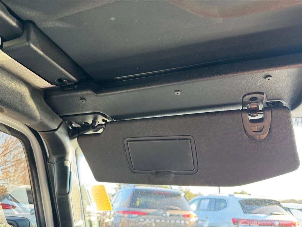 Used 2021 Jeep Wrangler Unlimited Sahara image 25