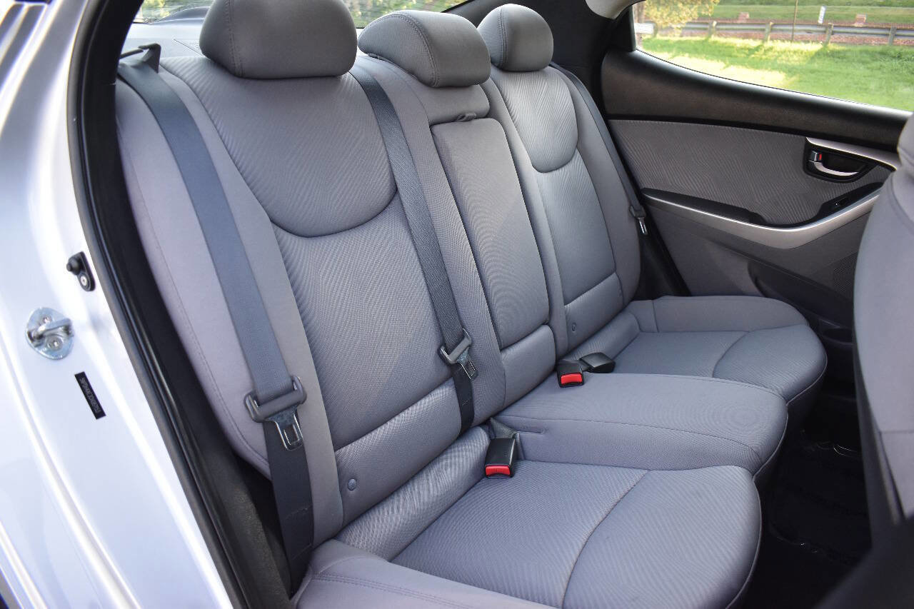 Used 2012 Hyundai Elantra GLS w/ Preferred Pkg 3 image 15