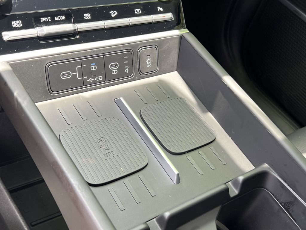 Used 2024 Hyundai Santa Fe Limited image 37