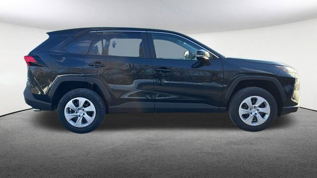 New 2025 Toyota RAV4 LE image 12