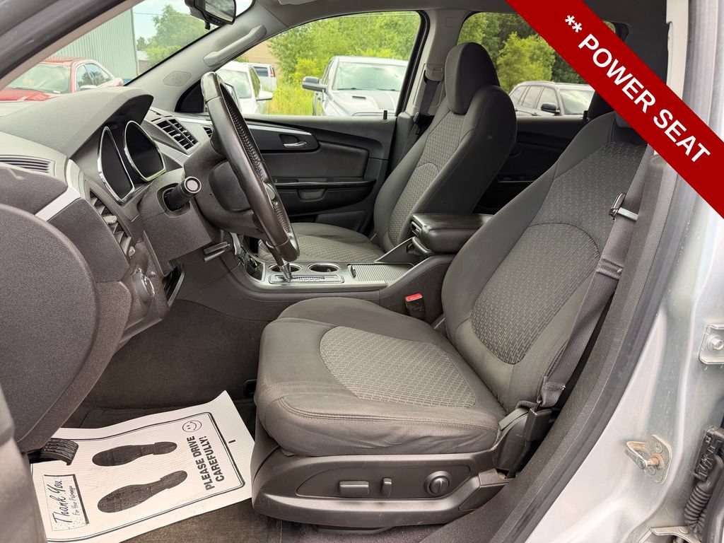 Used 2012 Chevrolet Traverse LT w/ All-Star Edition FWD image 13