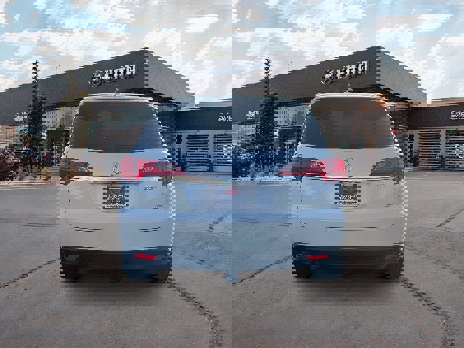 Used 2015 Acura RDX Tech Pkg image 4