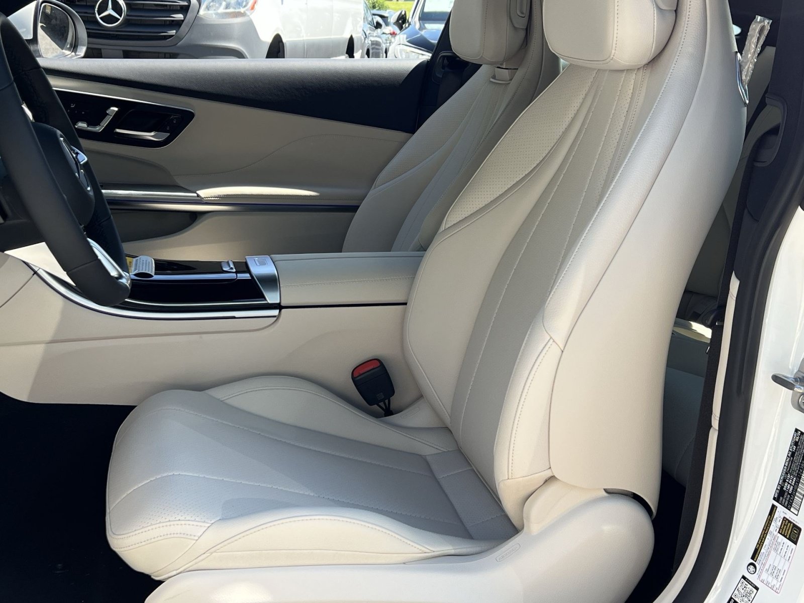 New 2026 Mercedes-Benz CLE 300 4MATIC Coupe image 18