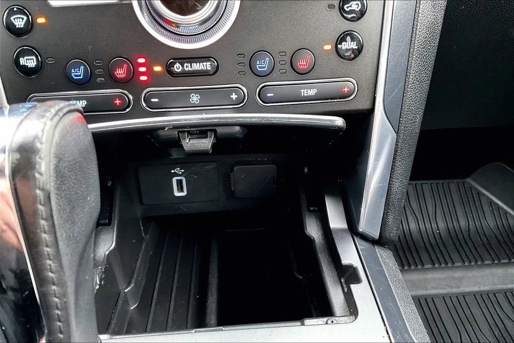 Used 2018 Ford Explorer Sport image 16