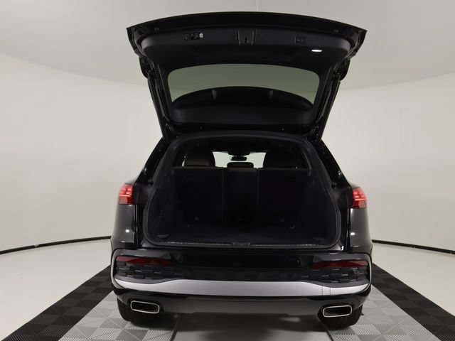 Certified 2025 Audi Q5 Premium Plus w/ Premium Plus AWD/4WD image 24