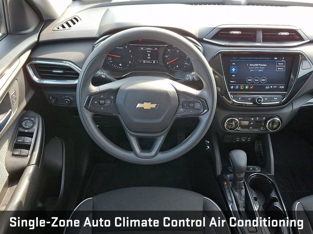 Used 2023 Chevrolet TrailBlazer LT w/ Convenience Package AWD/4WD image 14
