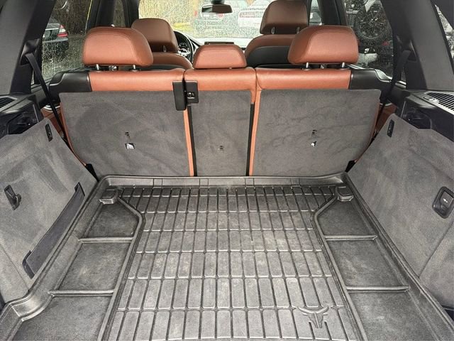 Used 2016 BMW X5 xDrive35d image 11