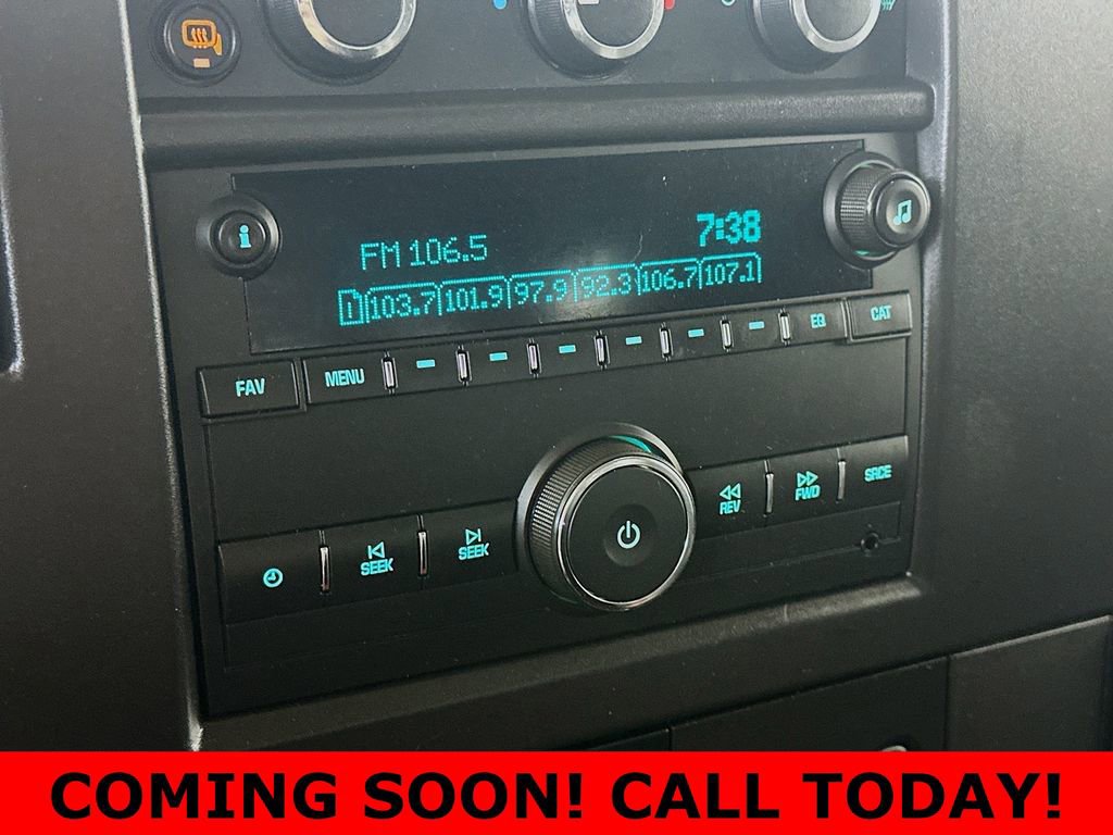 Used 2024 Chevrolet Express 2500 w/ Driver Convenience Package image 17