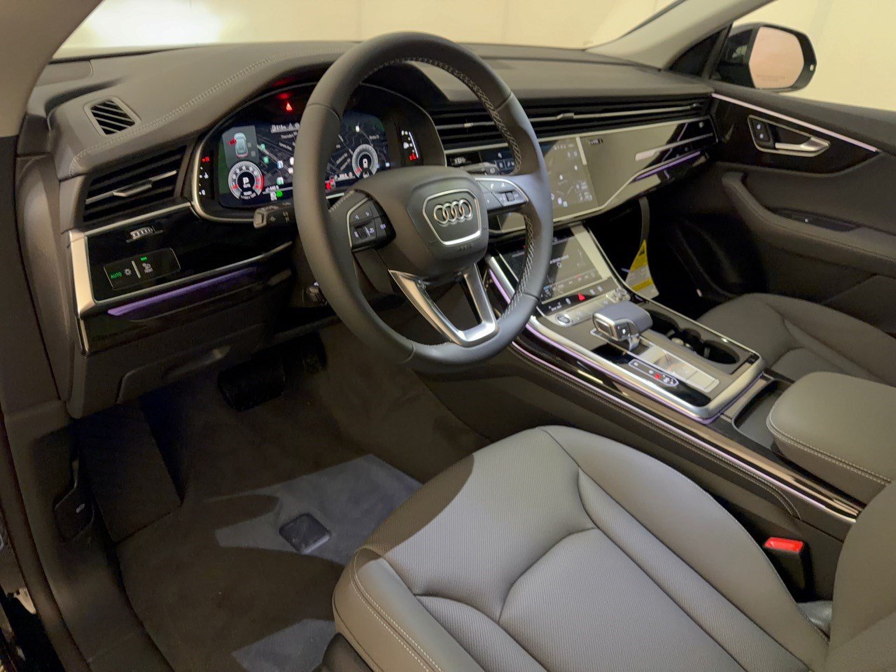 New 2027 Audi Q8 Premium Plus AWD/4WD image 4