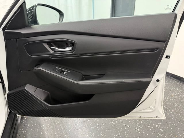 Used 2024 Honda Accord Sport image 8
