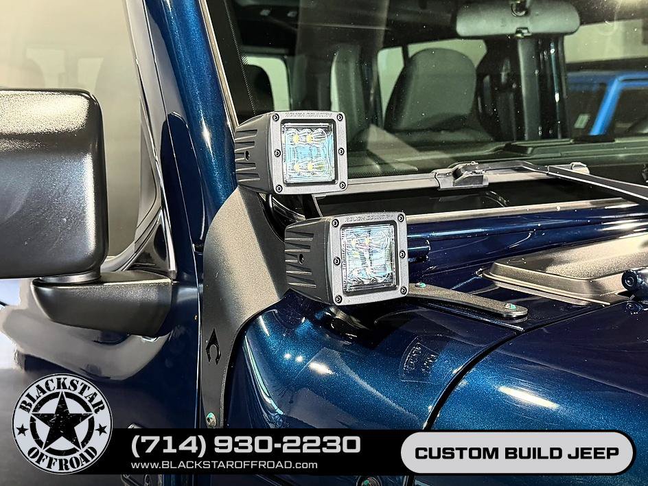Used 2025 Jeep Gladiator Sport AWD/4WD image 29
