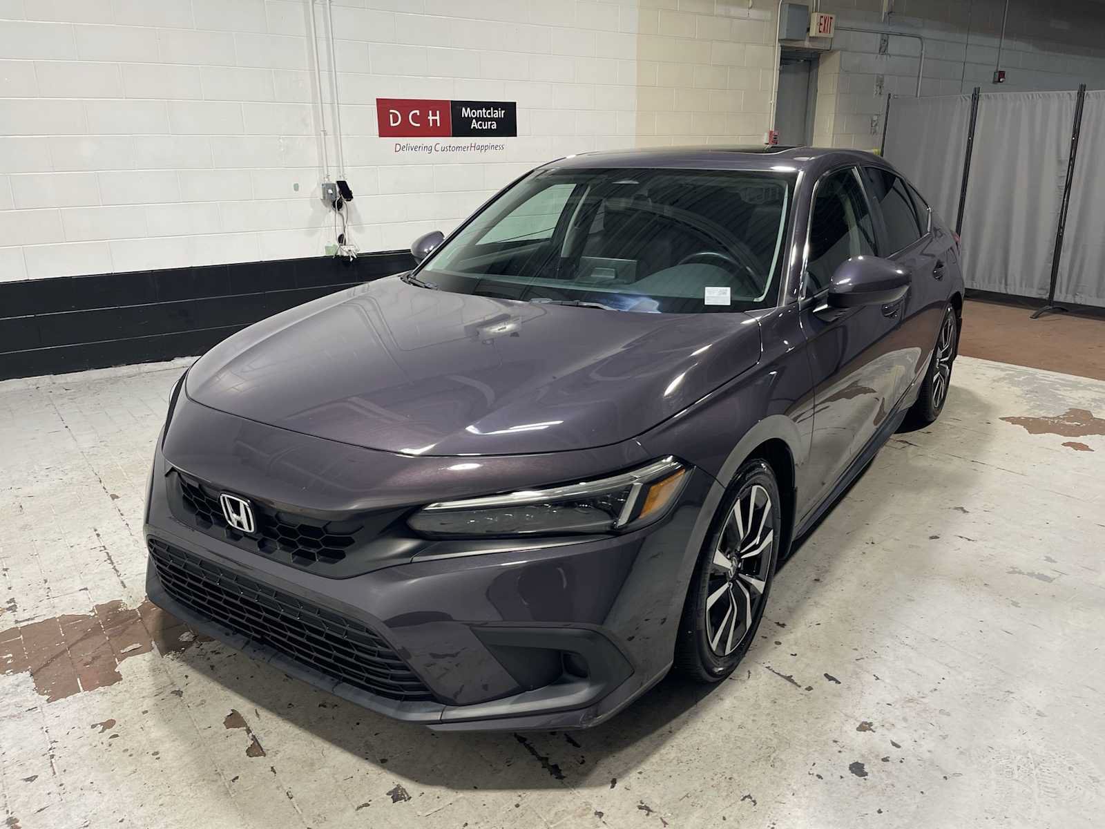 Used 2024 Honda Civic EX-L video 1