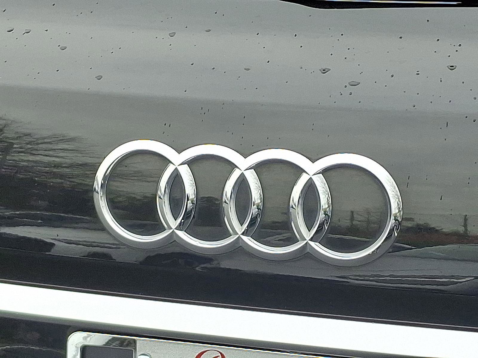 Certified 2024 Audi Q7 Premium Plus image 31