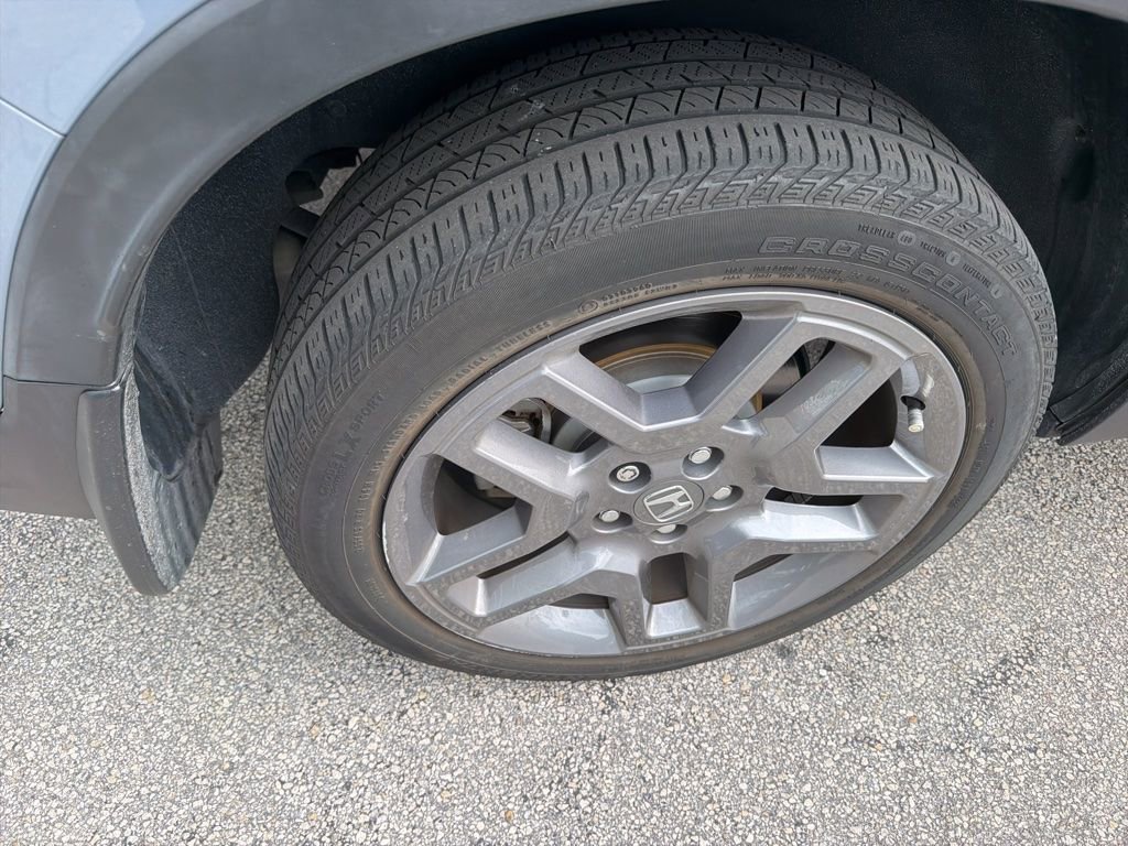 Used 2023 Honda Passport EX-L image 11