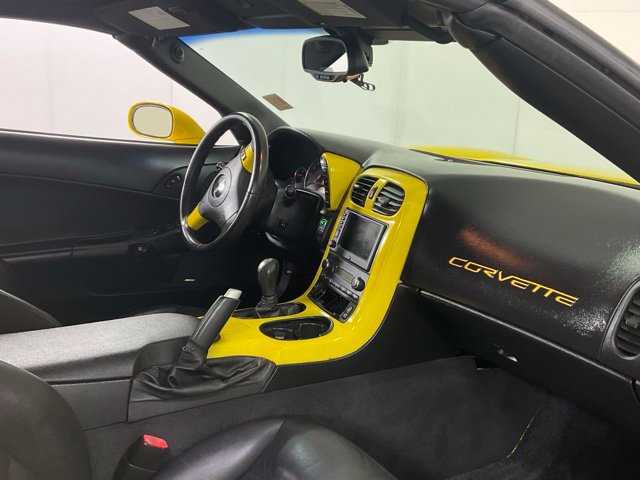 Used 2007 Chevrolet Corvette Convertible w/ Preferred Equipment Group RWD image 25