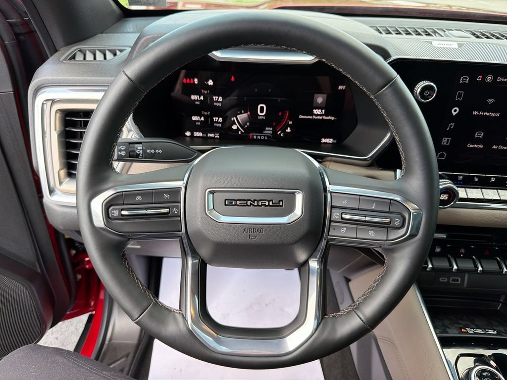 Used 2025 GMC Canyon Denali AWD/4WD image 21