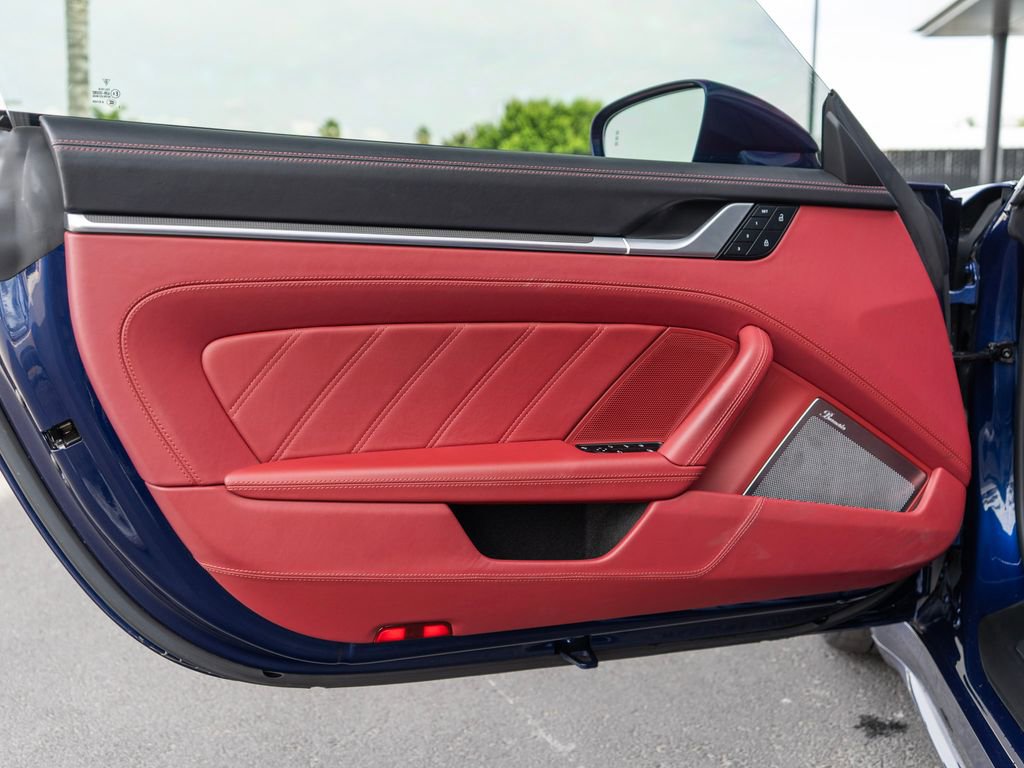 Used 2024 Porsche 911 Turbo S image 27