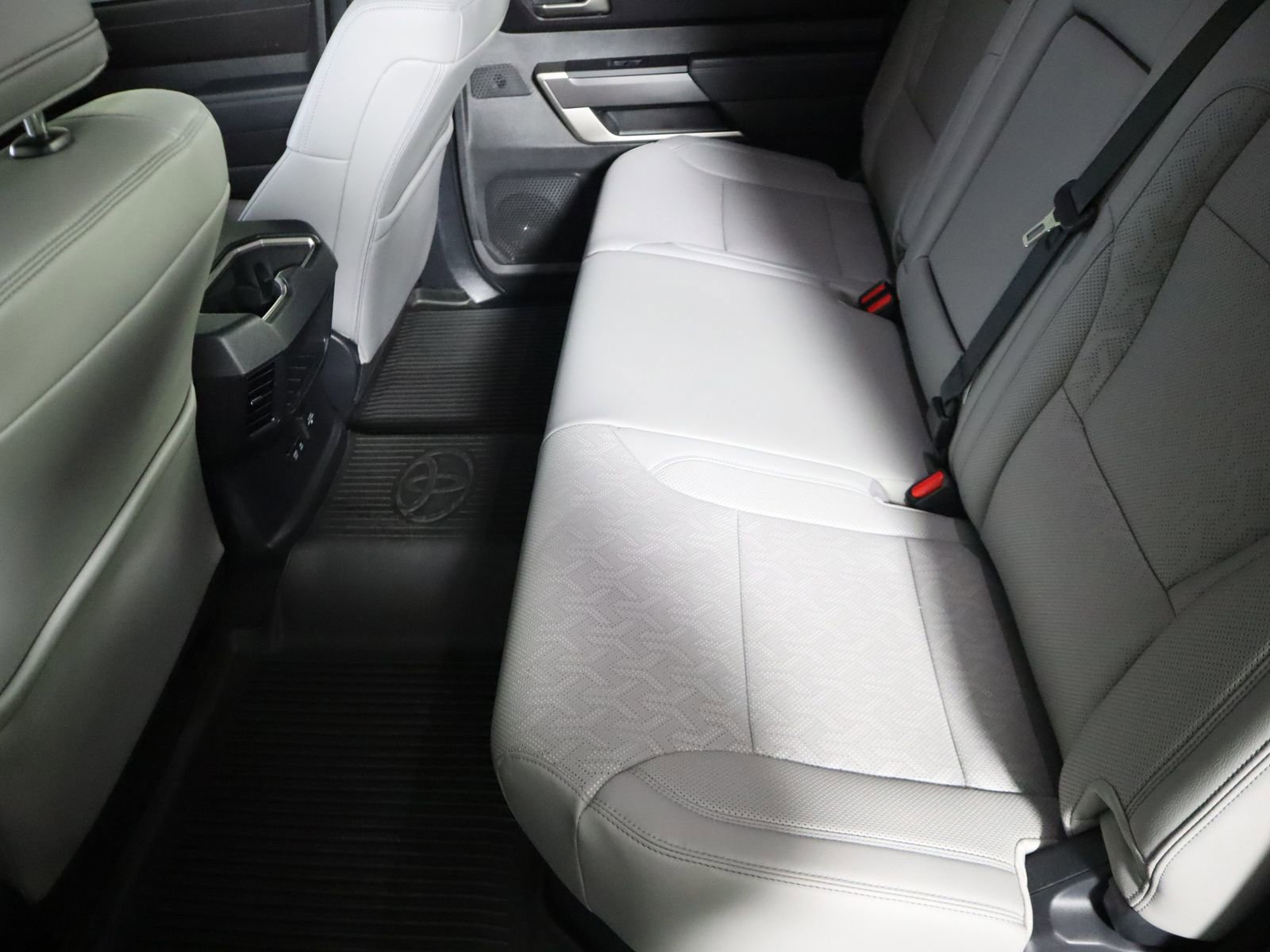 Used 2025 Toyota Tundra SR5 image 44