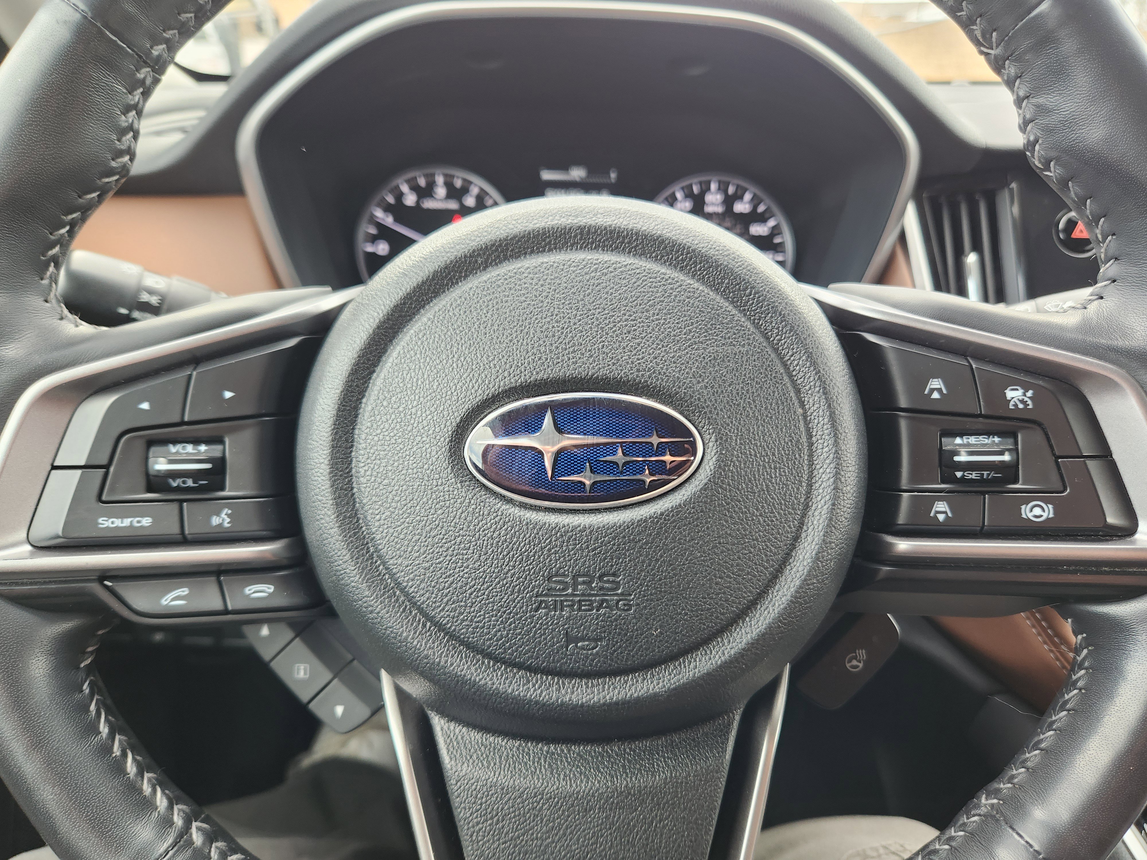 Used 2021 Subaru Outback Touring w/ Popular Package #2 image 7