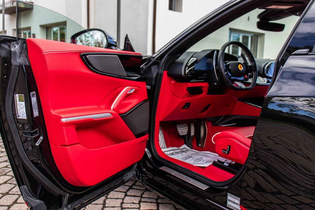 Certified 2024 Ferrari Purosangue AWD/4WD image 33