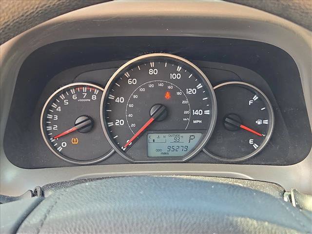 Used 2016 Toyota RAV4 LE FWD image 10