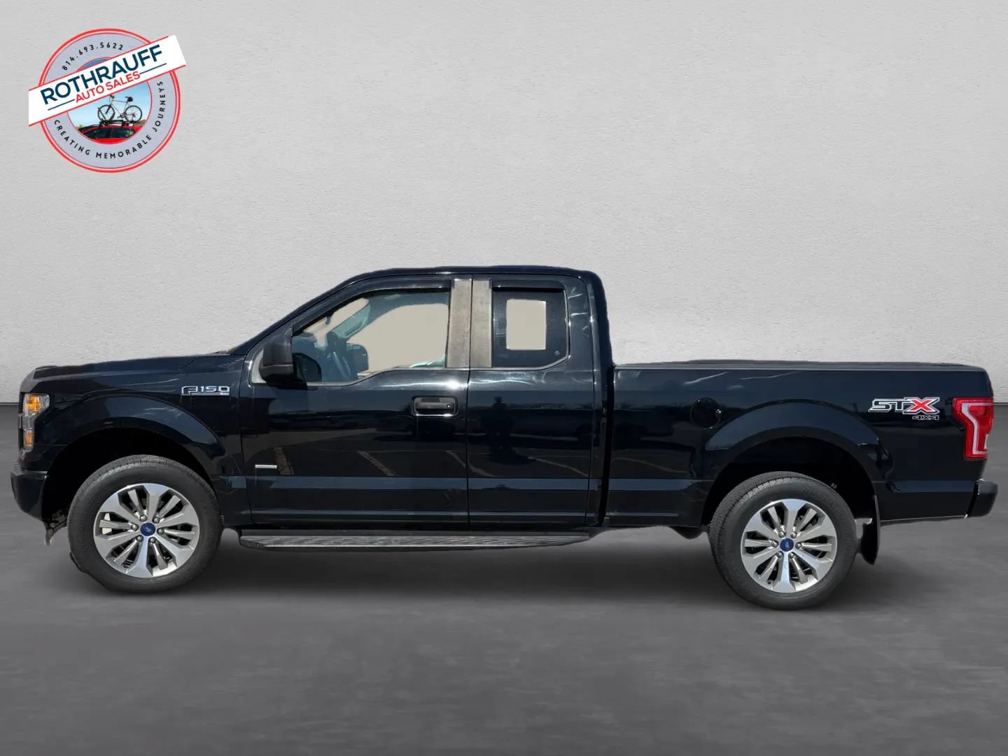 Used 2017 Ford F150 XL w/ Equipment Group 101A Mid AWD/4WD image 2