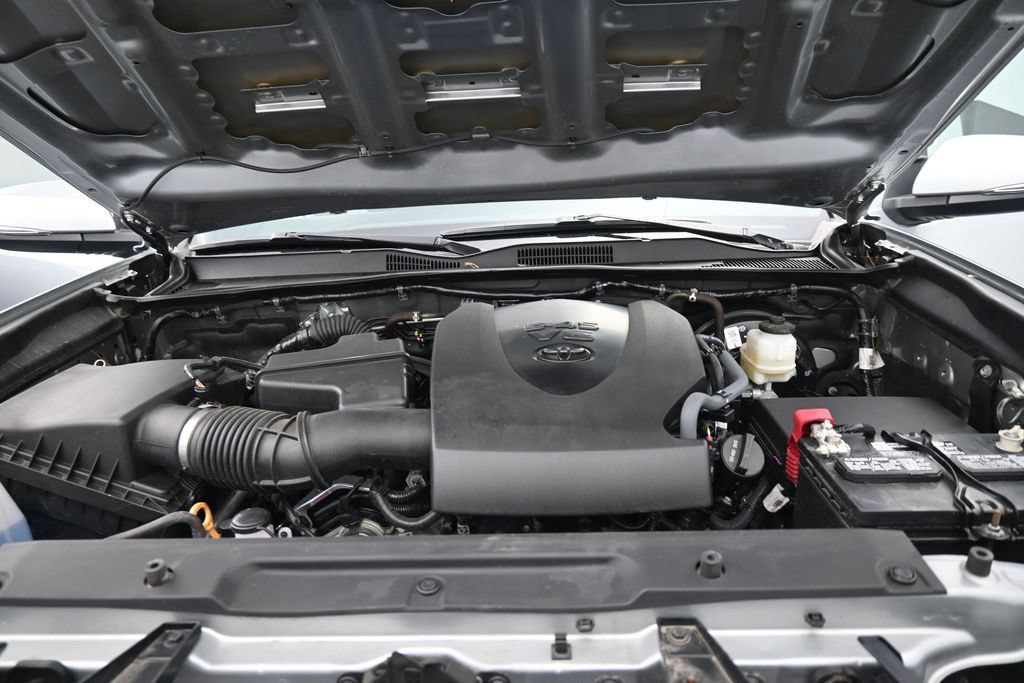Used 2023 Toyota Tacoma TRD Sport AWD/4WD image 23