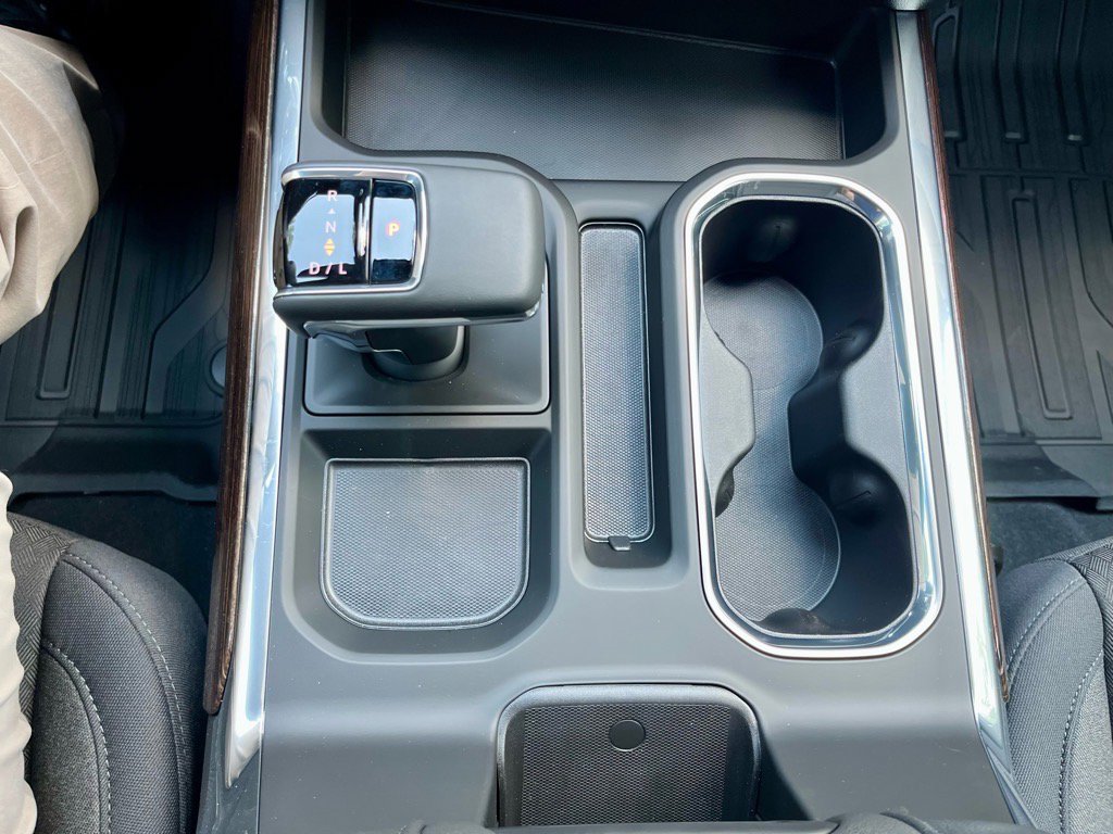 New 2026 GMC Sierra 1500 Elevation w/ LPO, Elevation Black Package image 28