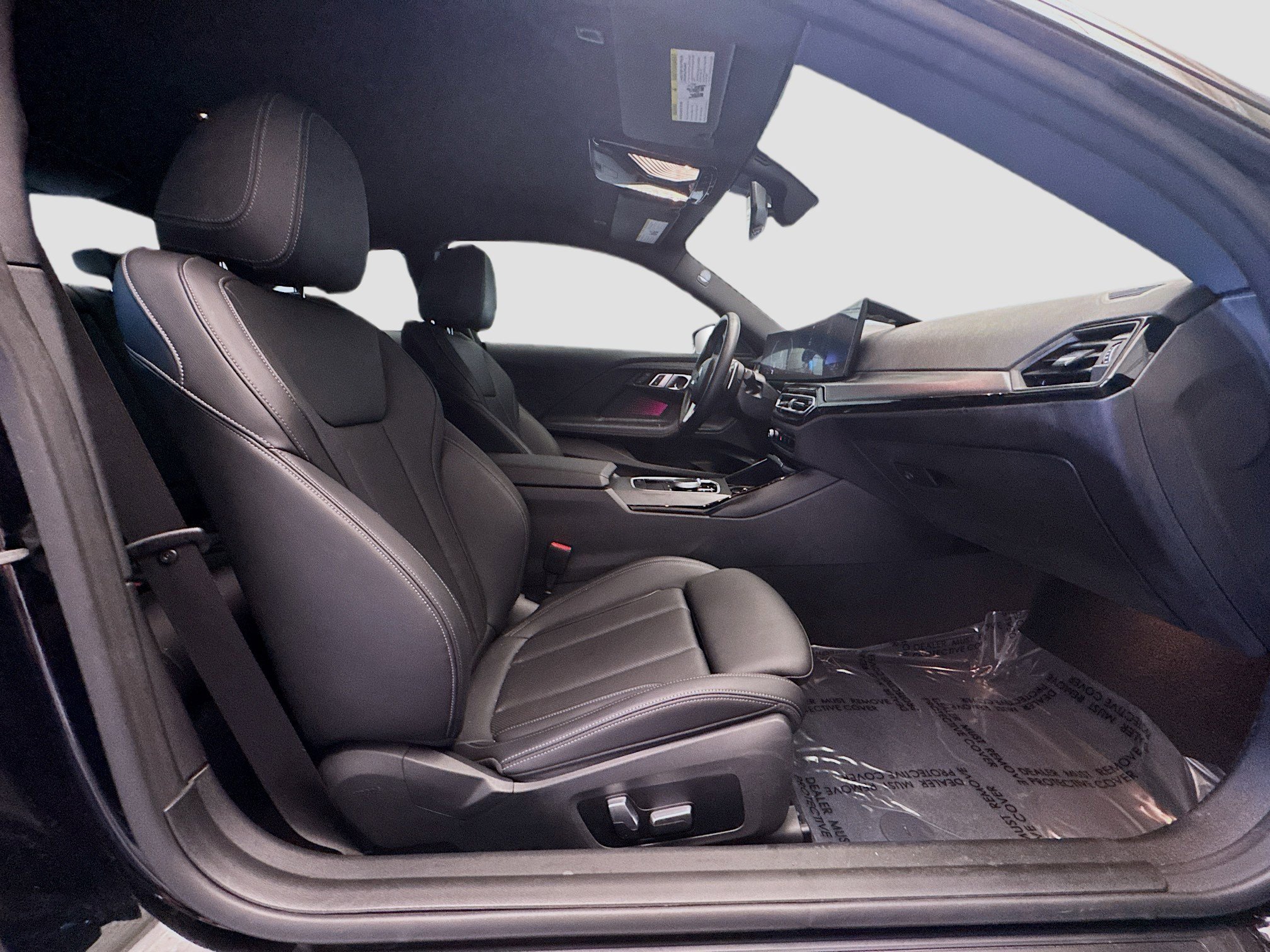 Used 2023 BMW 230i Coupe w/ Convenience Package image 18