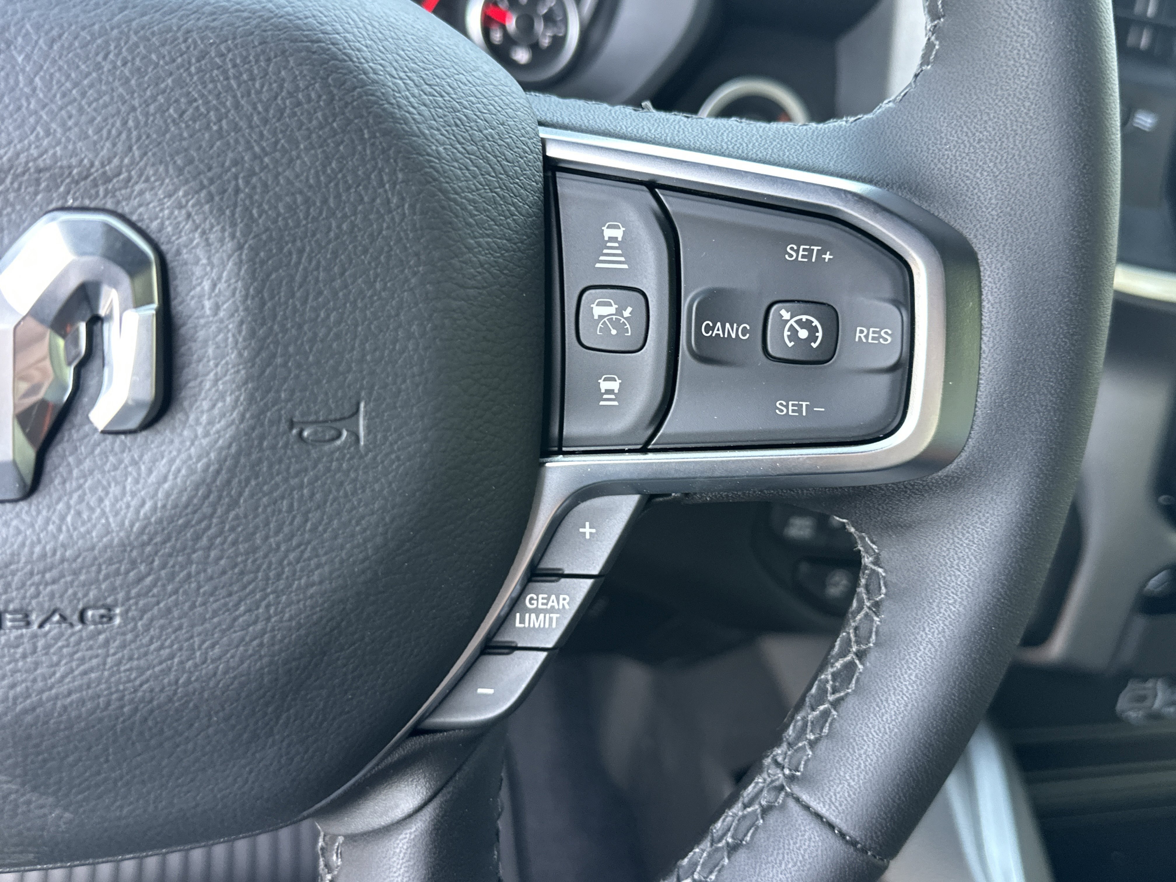 New 2026 RAM 1500 Big Horn AWD/4WD image 8