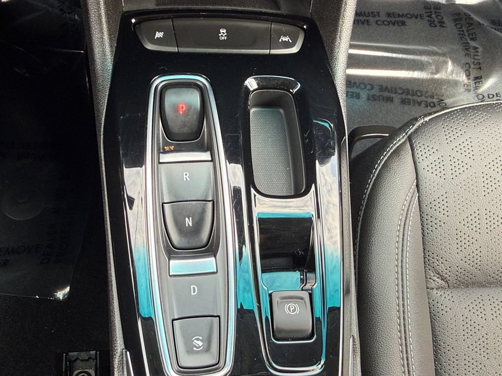 Used 2023 Chevrolet Bolt LT w/ Infotainment Package FWD image 18