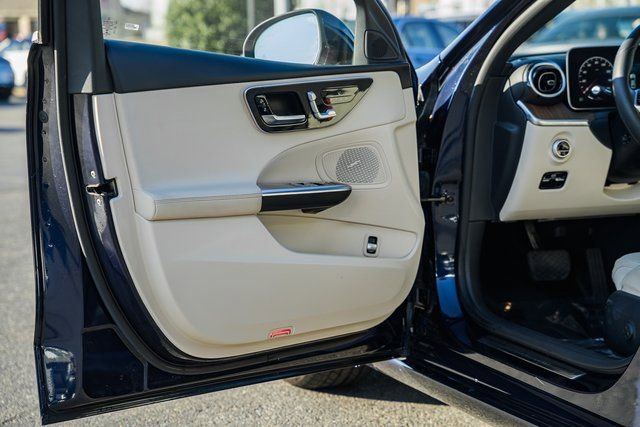 Certified 2023 Mercedes-Benz C 300 4MATIC Sedan image 37