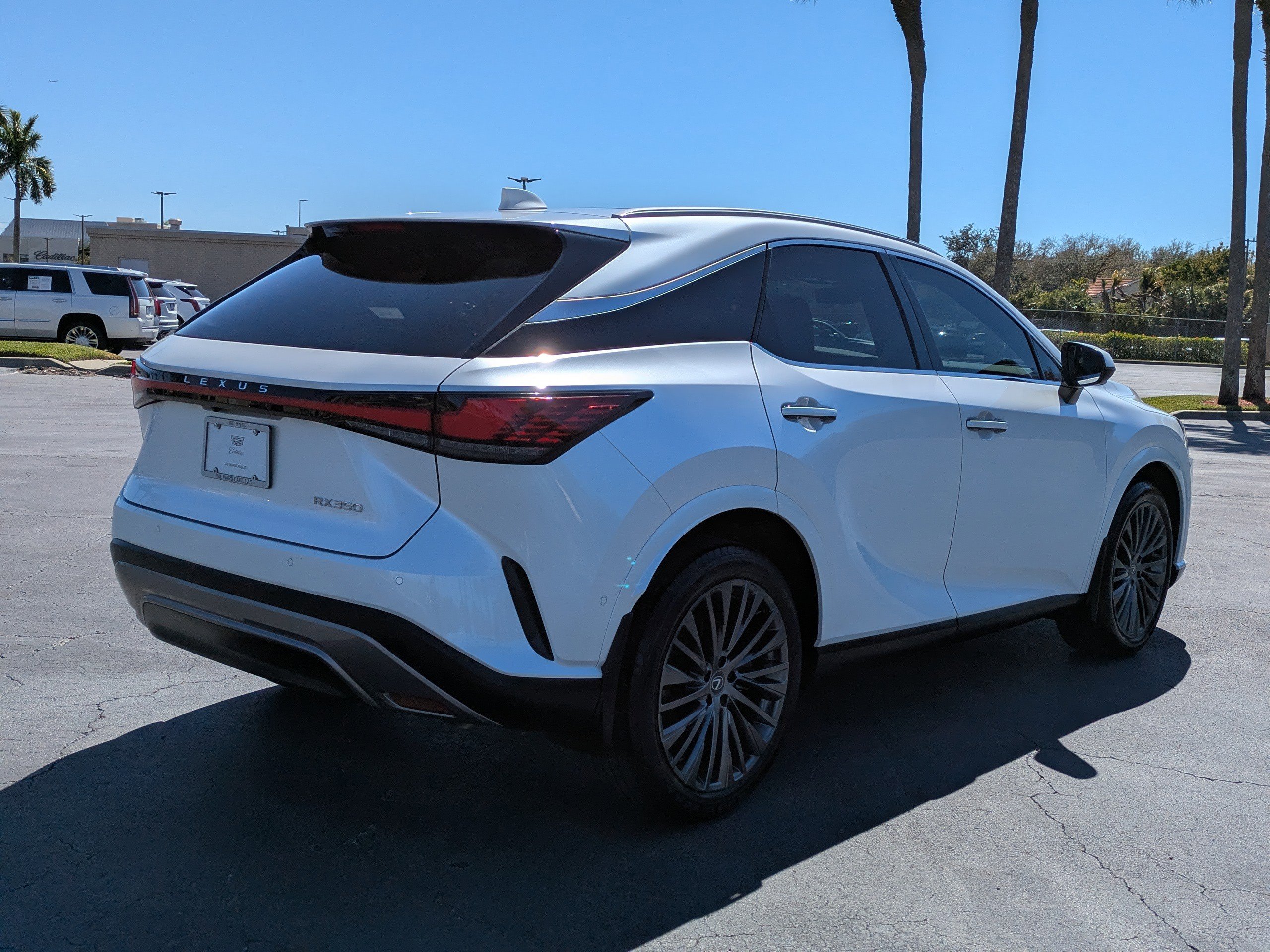 Used 2023 Lexus RX 350 w/ Accessory Package (Z1) image 6