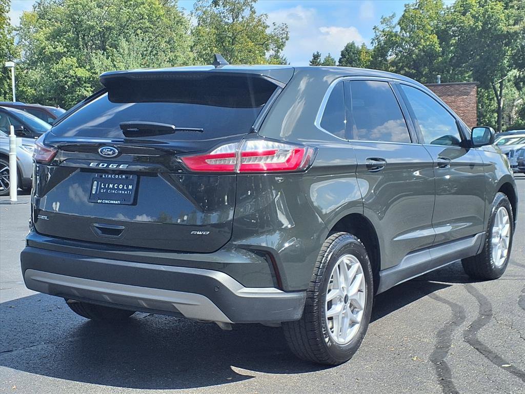 Used 2023 Ford Edge SEL w/ Convenience Package image 7