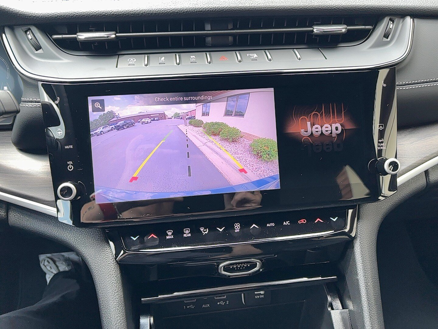 New 2026 Jeep Grand Cherokee Limited AWD/4WD image 26