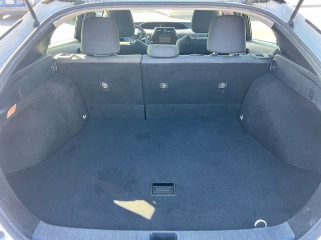 Used 2016 Toyota Prius Two image 32