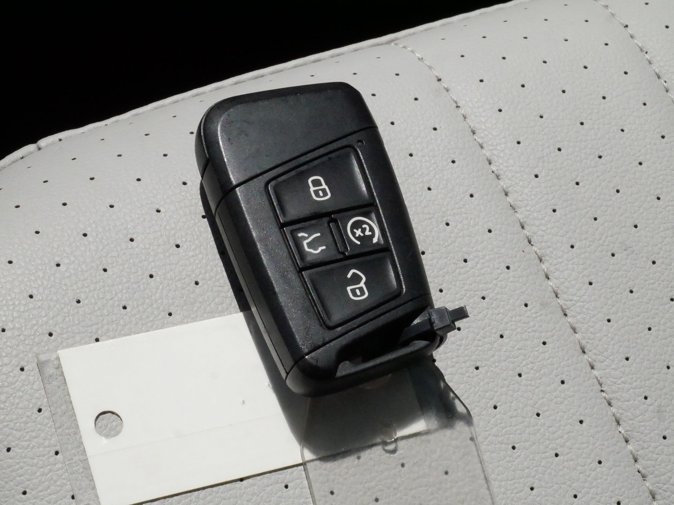 Certified 2023 Volkswagen Tiguan SE AWD/4WD image 31