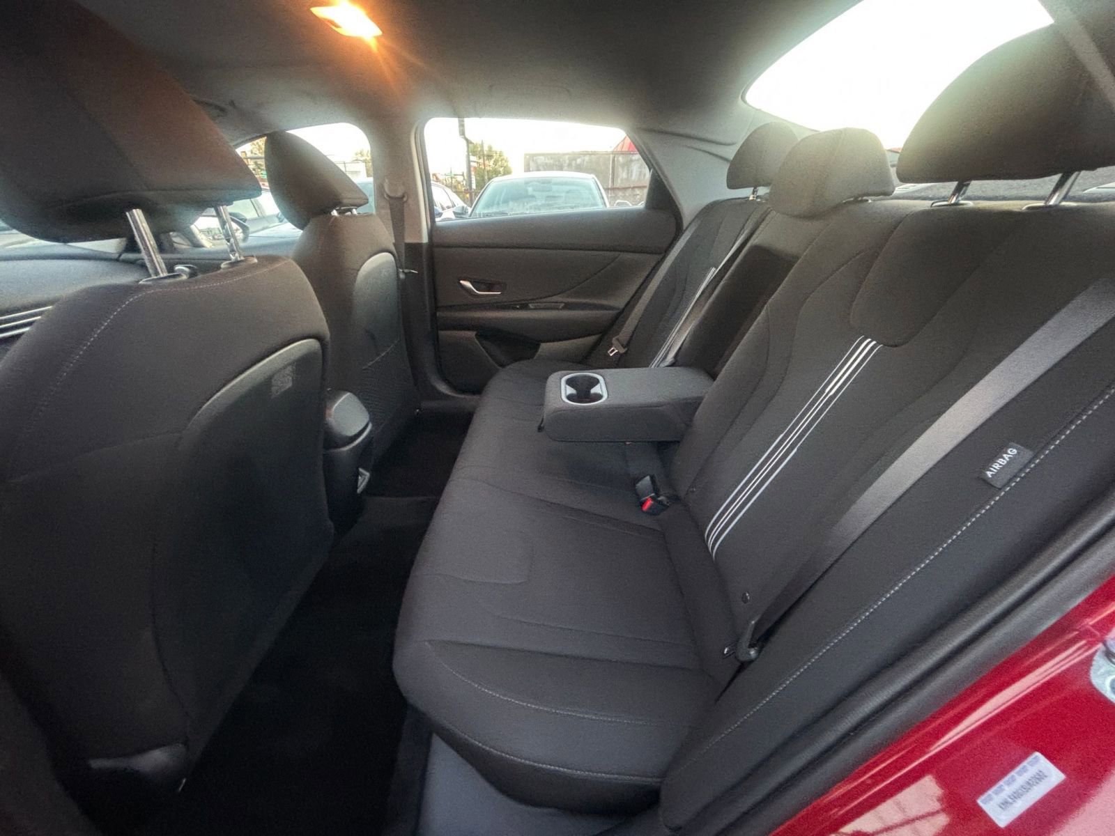 Used 2025 Hyundai Elantra SEL FWD image 27