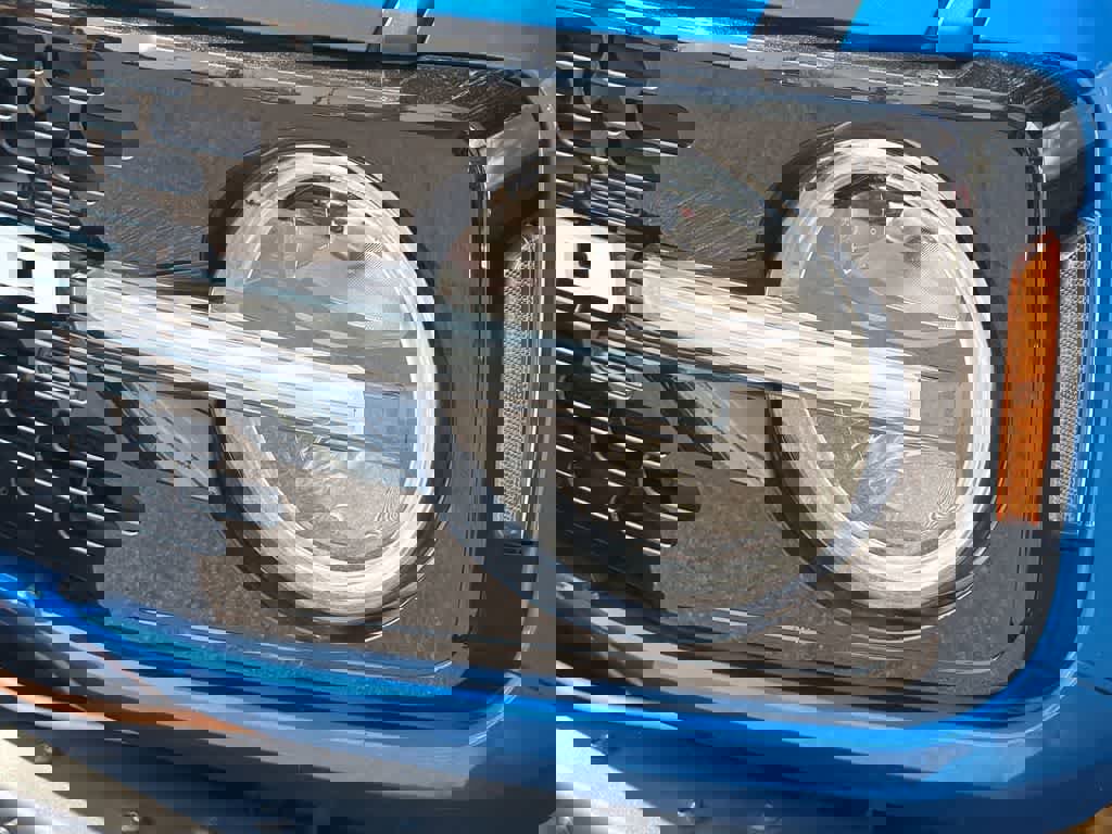 Used 2022 Ford Bronco Wildtrak image 9